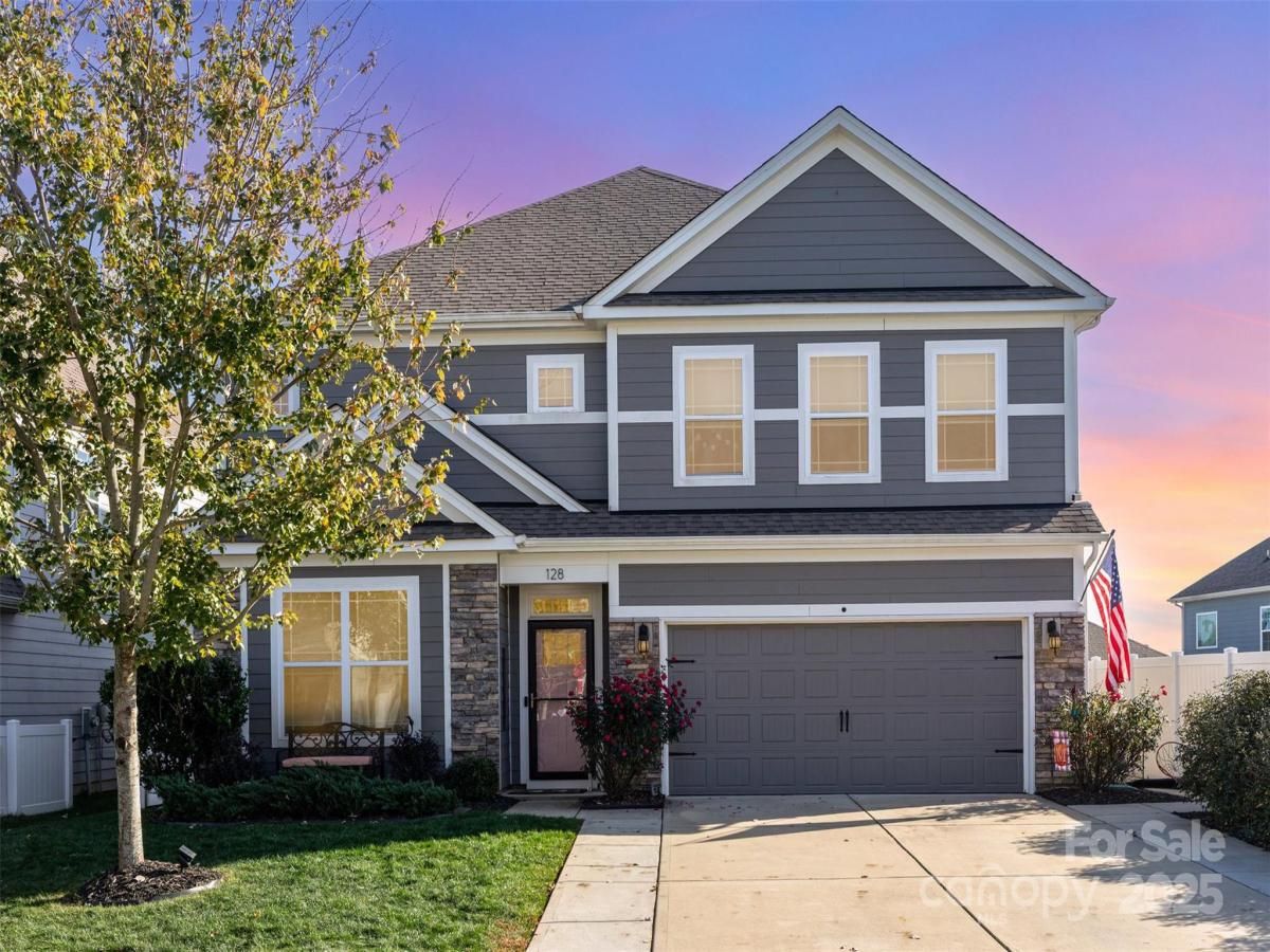 MLS #CAR4325903 image #0