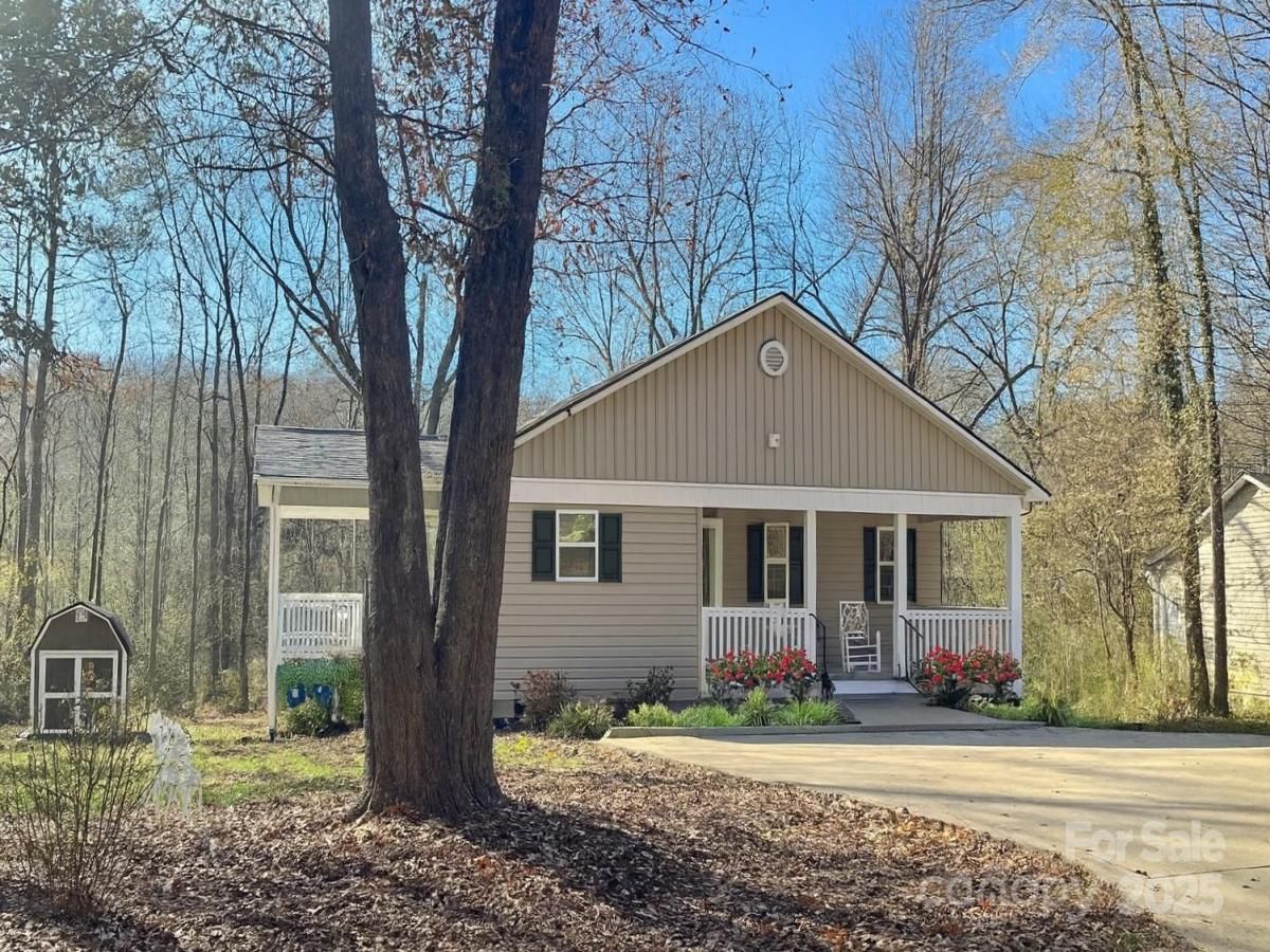 MLS #CAR4326119 image #0