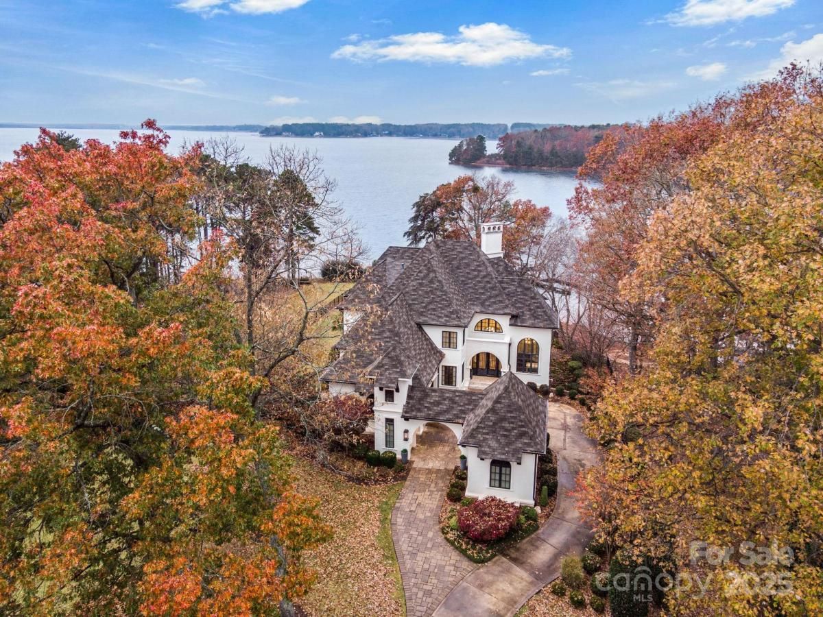 MLS #CAR4326976 image #0