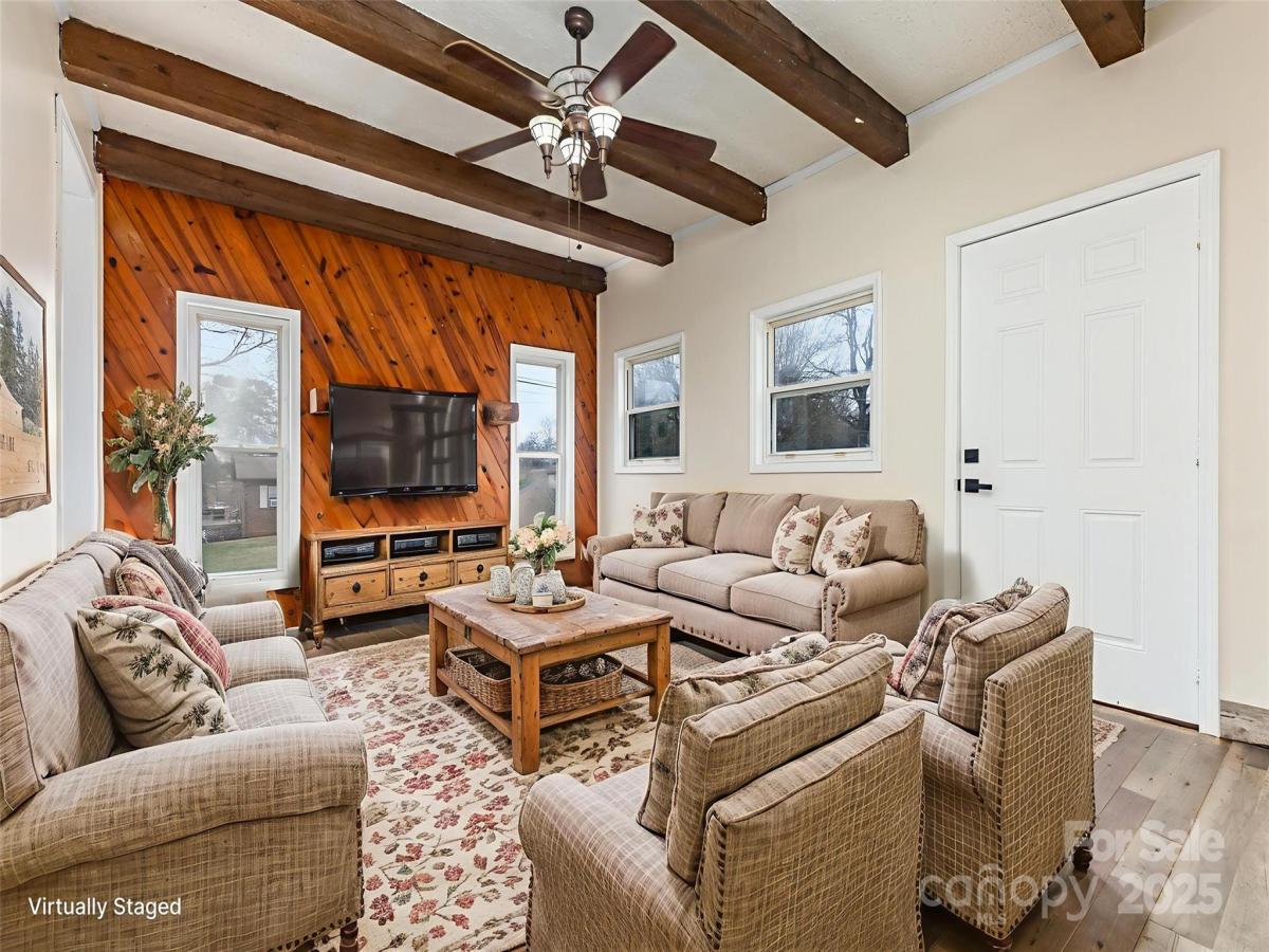 MLS #CAR4328898 image #0