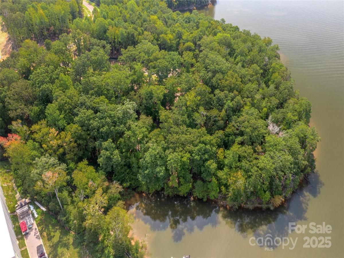 MLS #CAR4329362 image #0