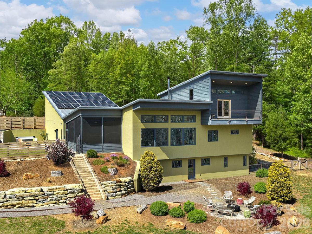 MLS #CAR4360555 image #0