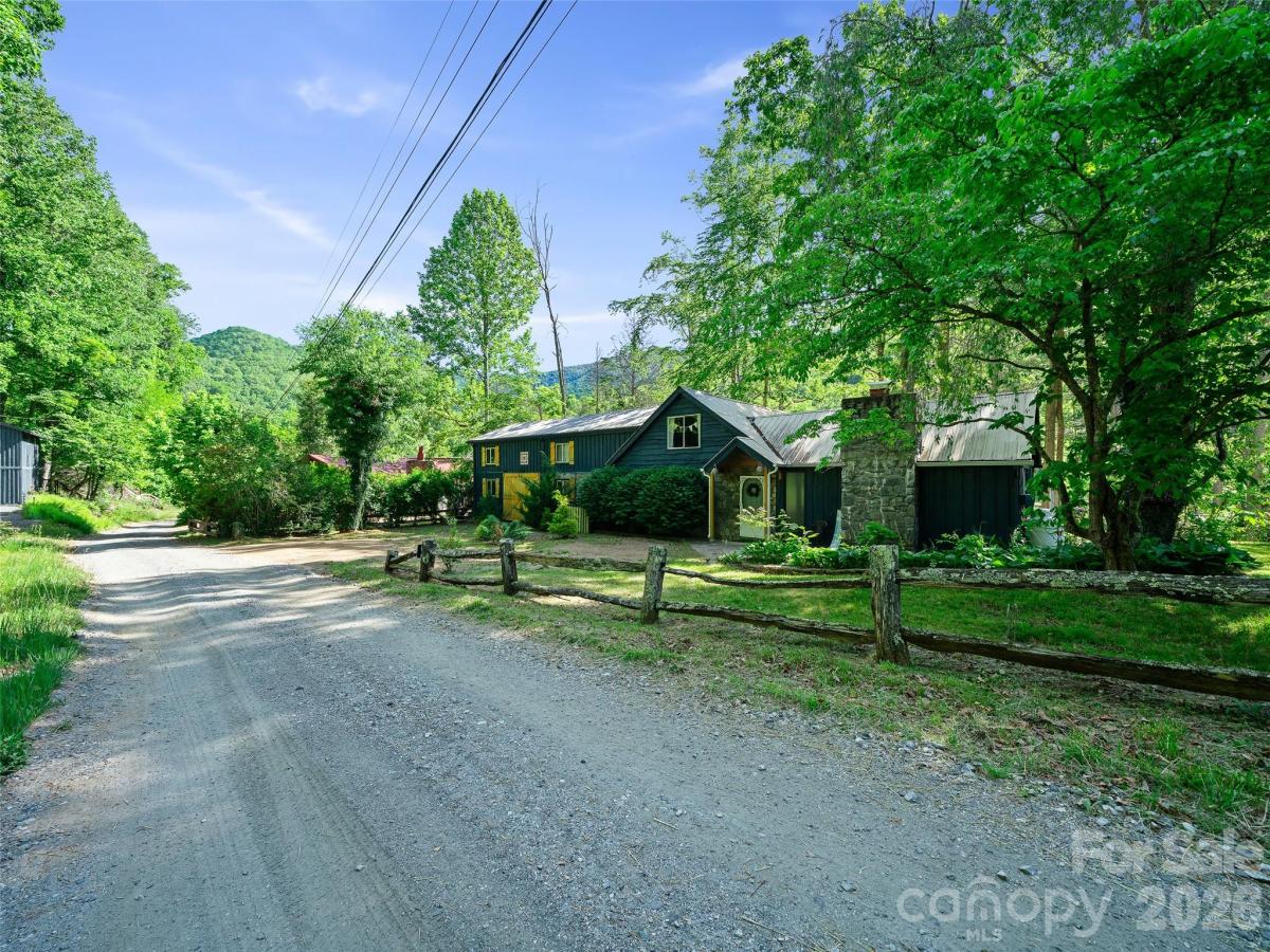 MLS #CAR4384288 image #0