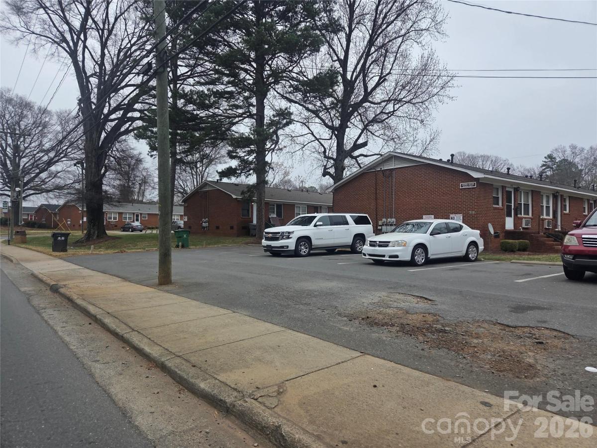 MLS #CAR4399631 image #0