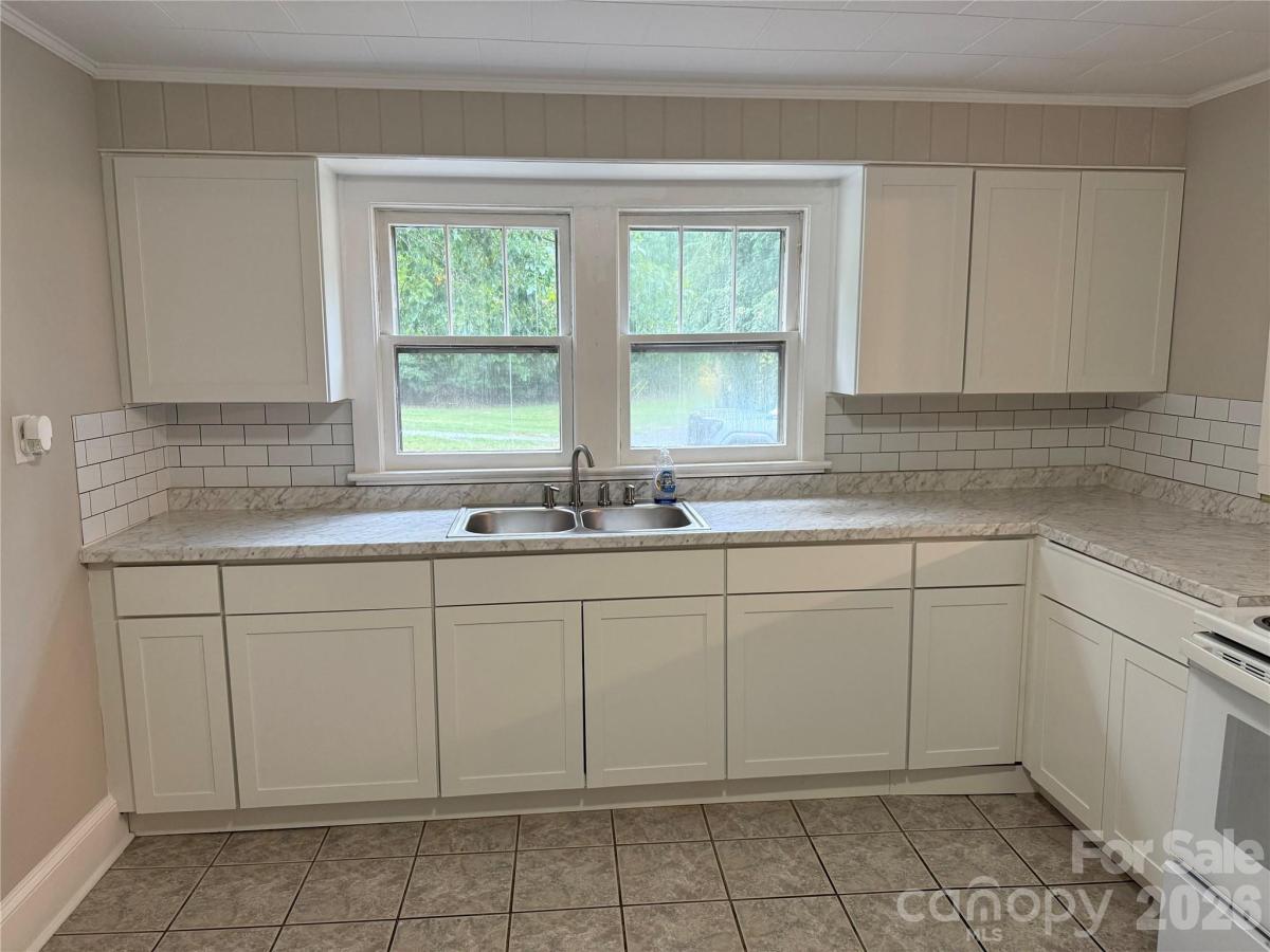 MLS #CAR4401899 image #0