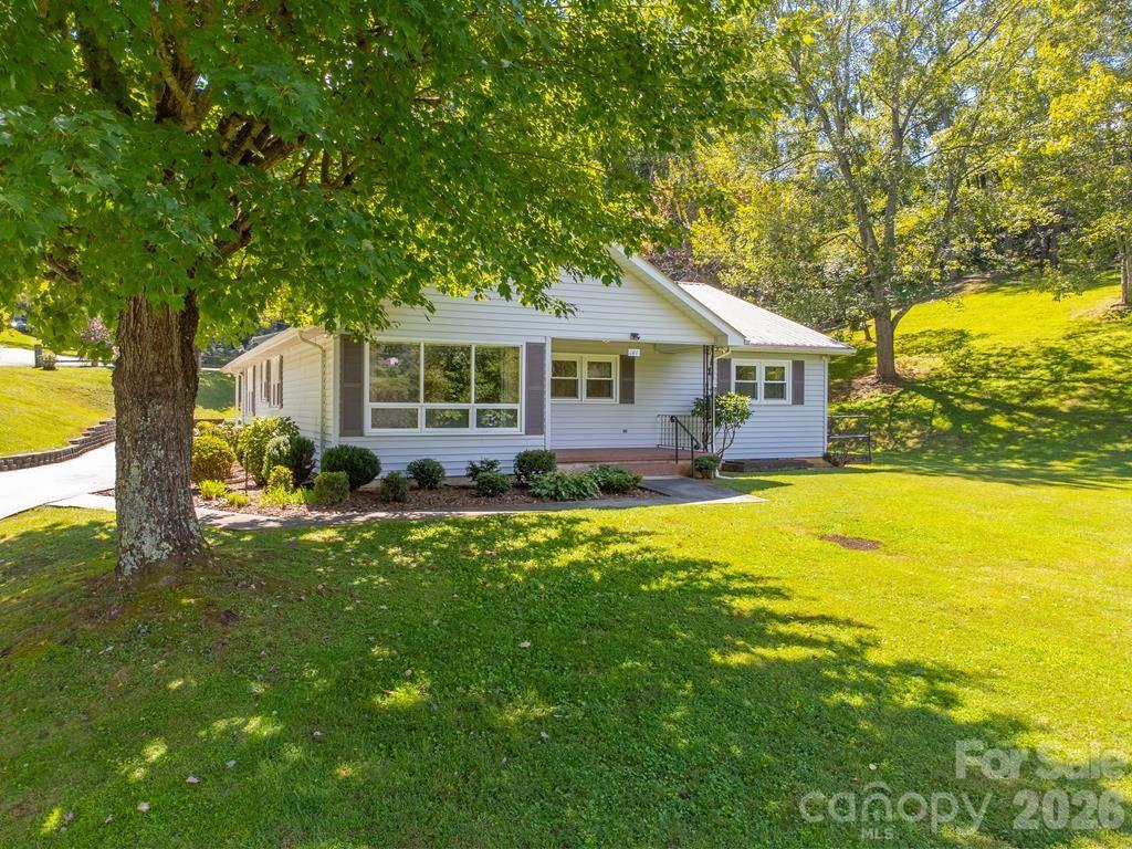 MLS #CAR4421038 image #0