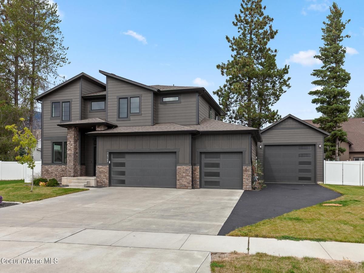 MLS #25-10007 image #0