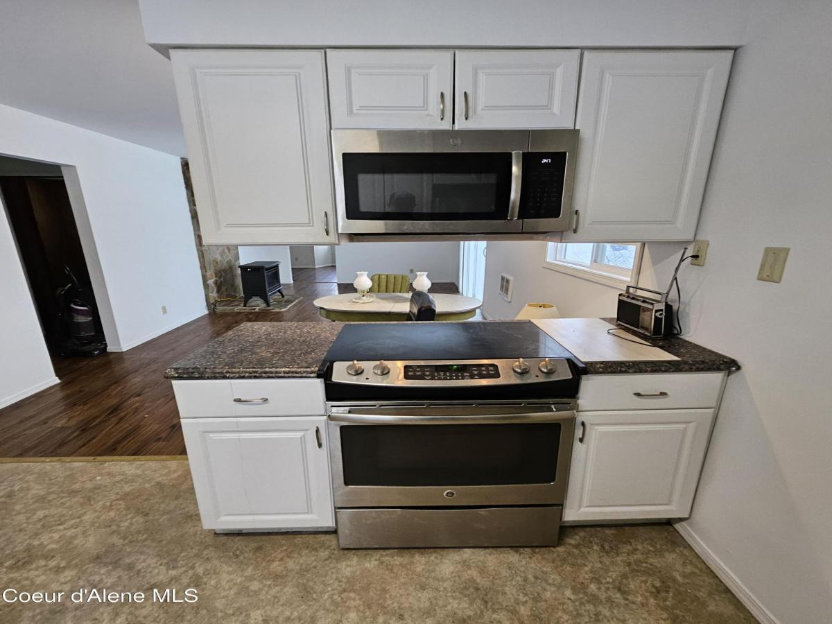 MLS #25-1098 image #0