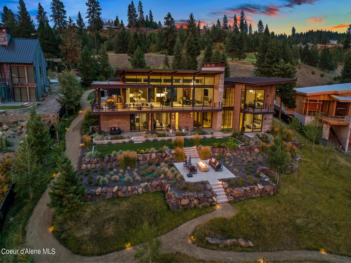 MLS #25-2741 image #0