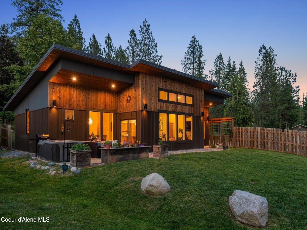 MLS #25-6096 image #0