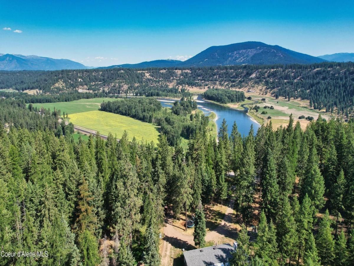 MLS #25-6962 image #0