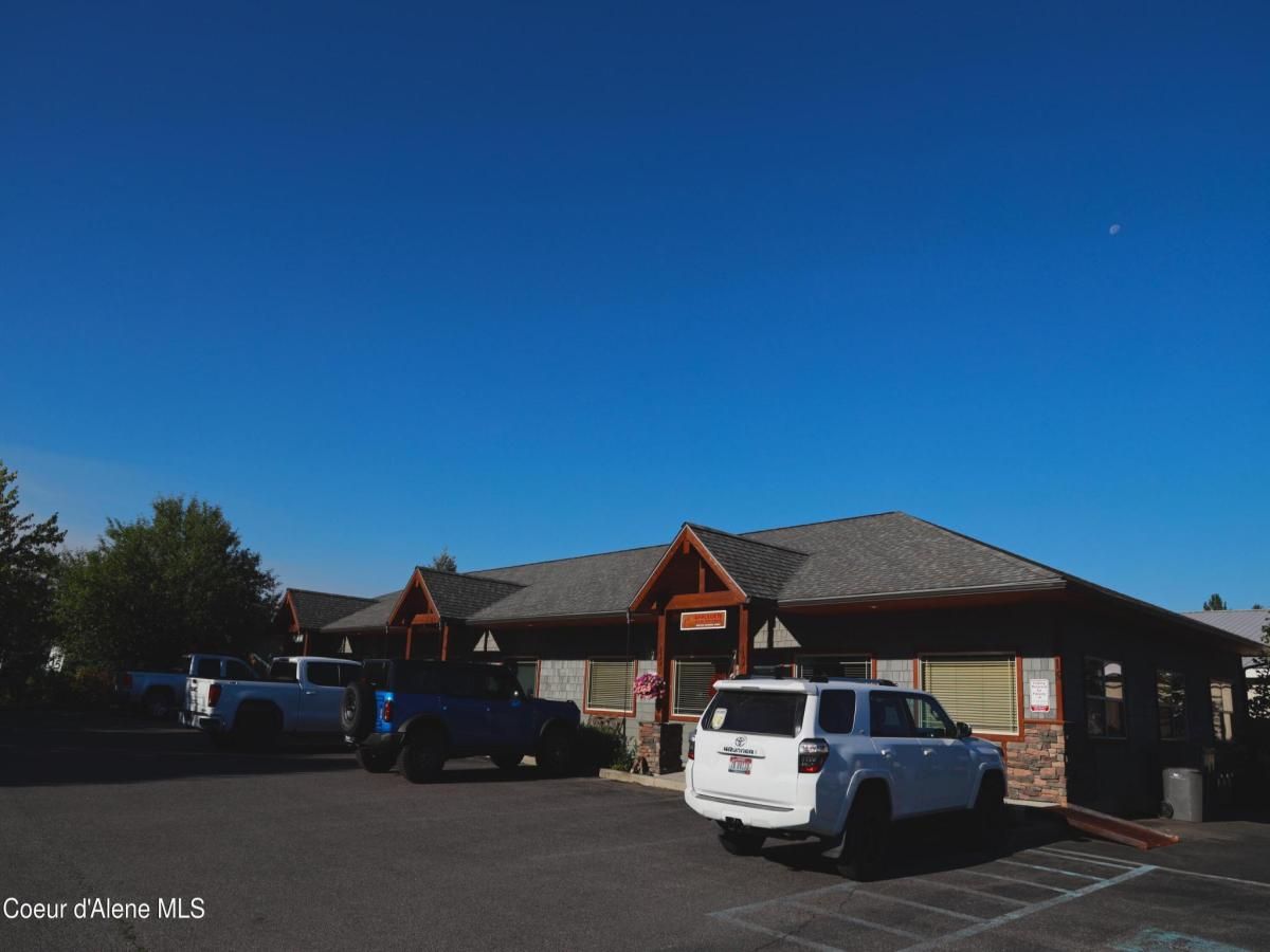 MLS #25-8462 image #0