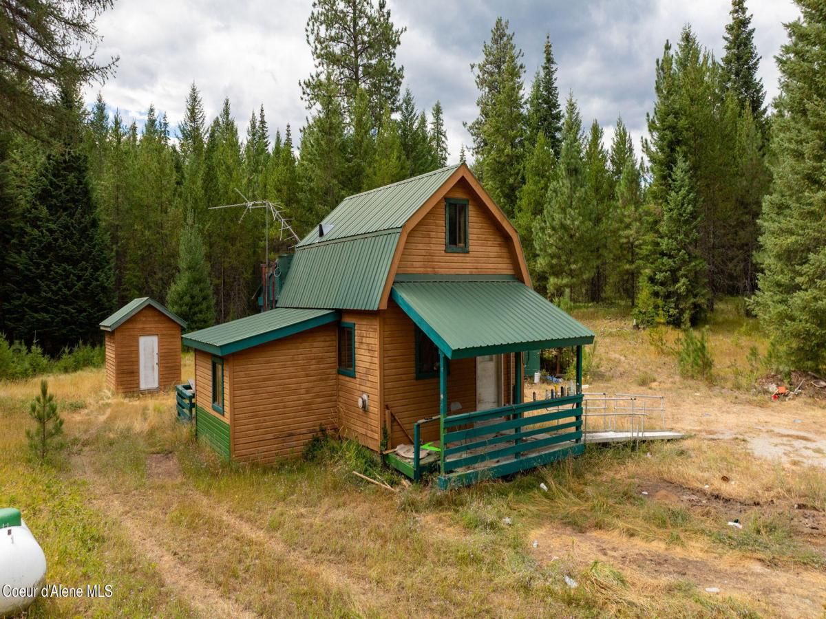MLS #25-8578 image #0