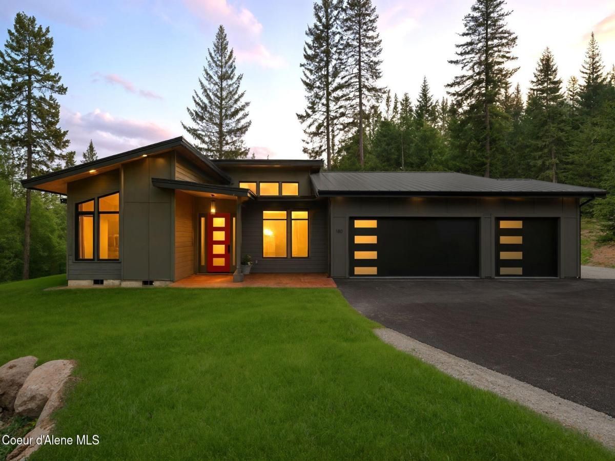 MLS #25-8980 image #0