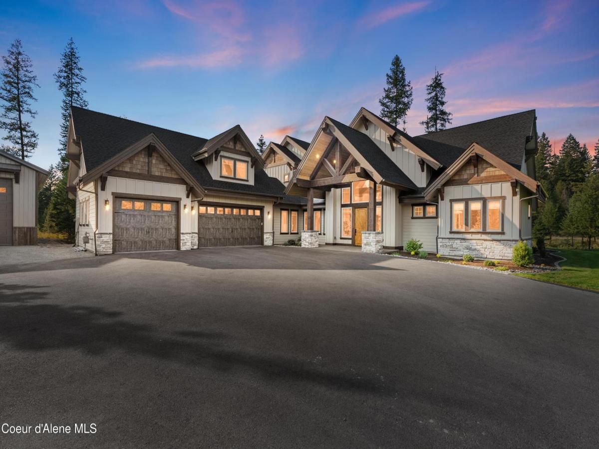 MLS #25-9015 image #0