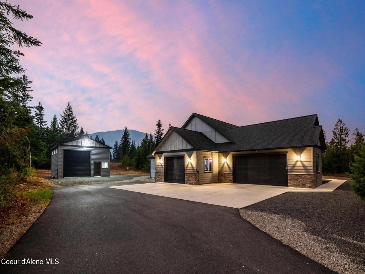 MLS #25-9209 image #0