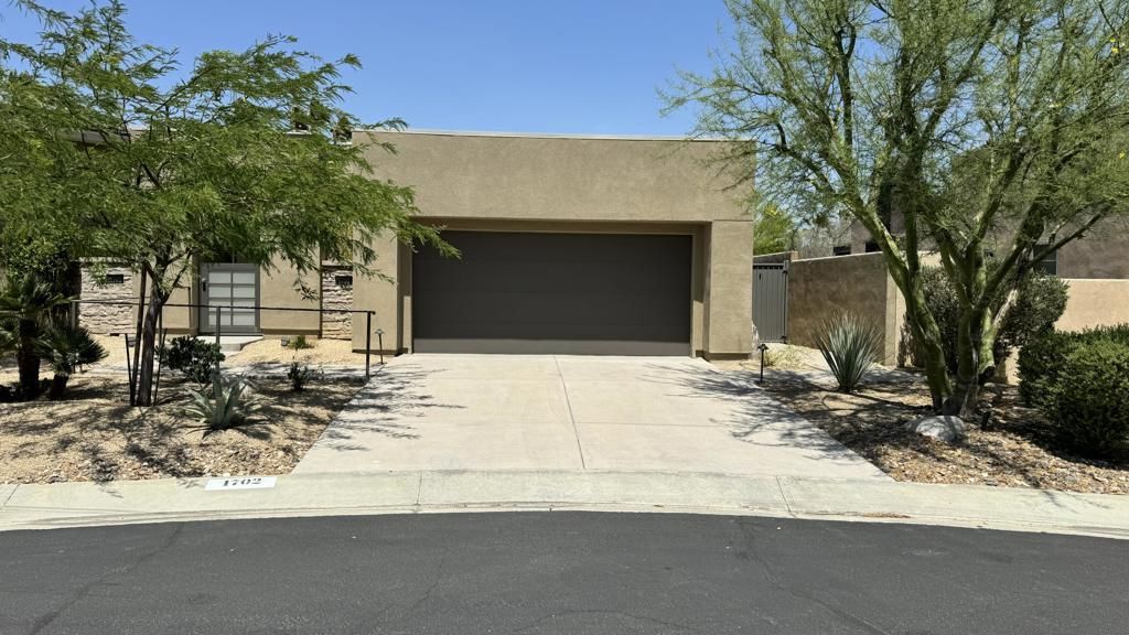 MLS #219111843DA image #0