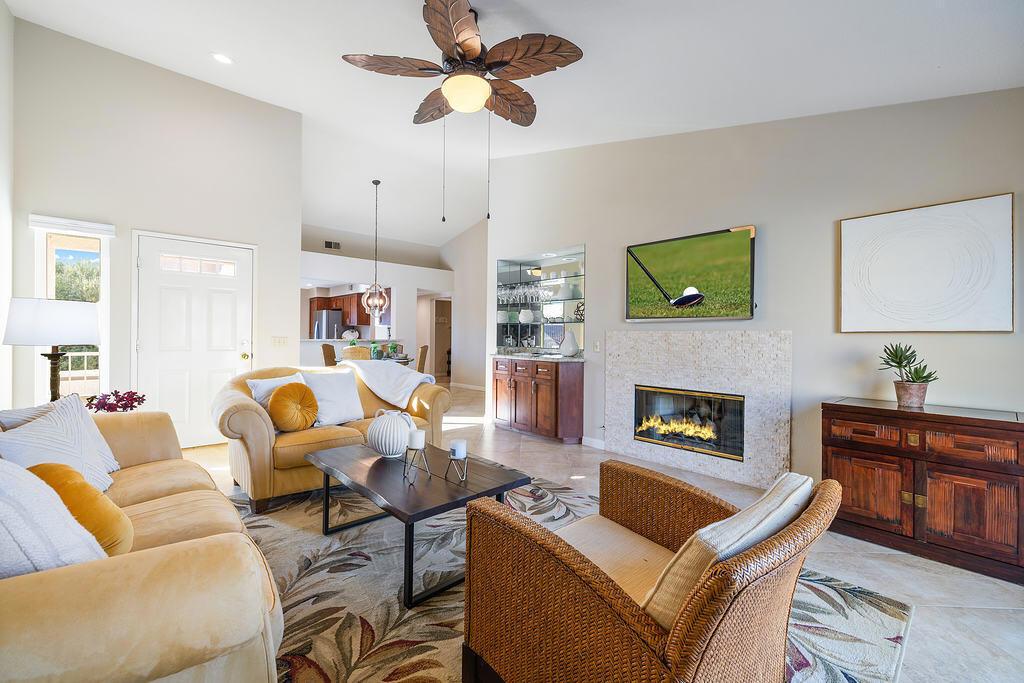 MLS #219118213DA image #0