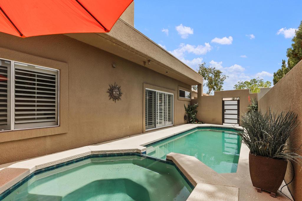 MLS #219119833DA image #0