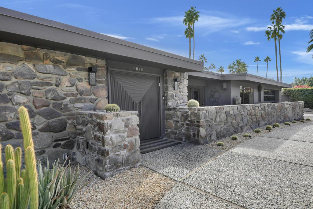 MLS #219122480DA image #0