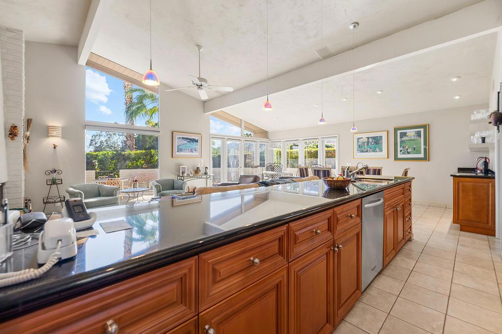 MLS #219122550DA image #0