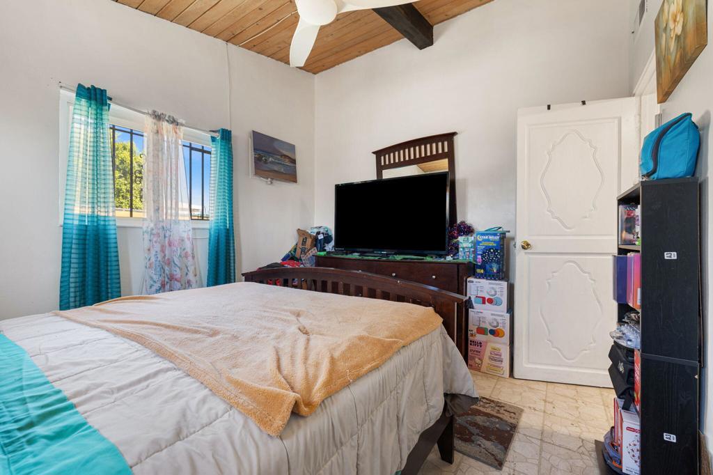 MLS #219122723PS image #0