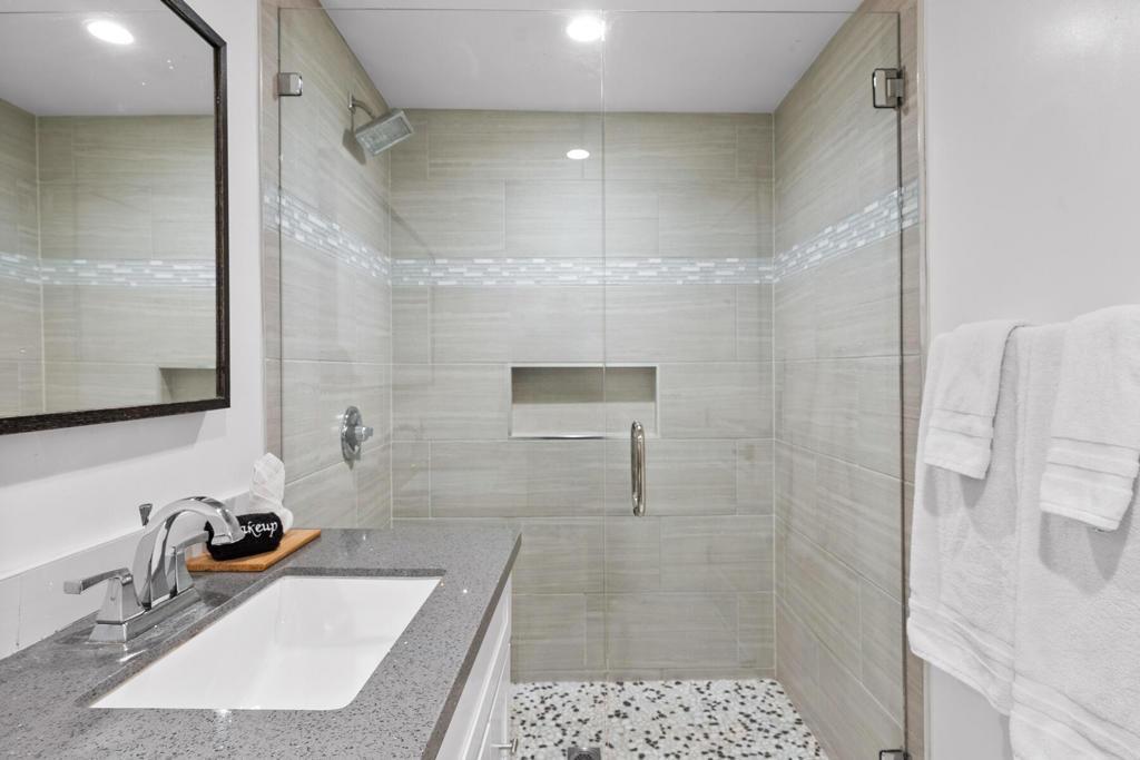 MLS #219123211PS image #0