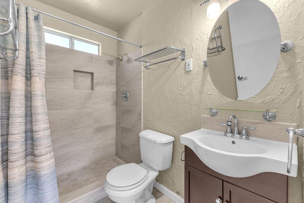 MLS #219124023PS image #0
