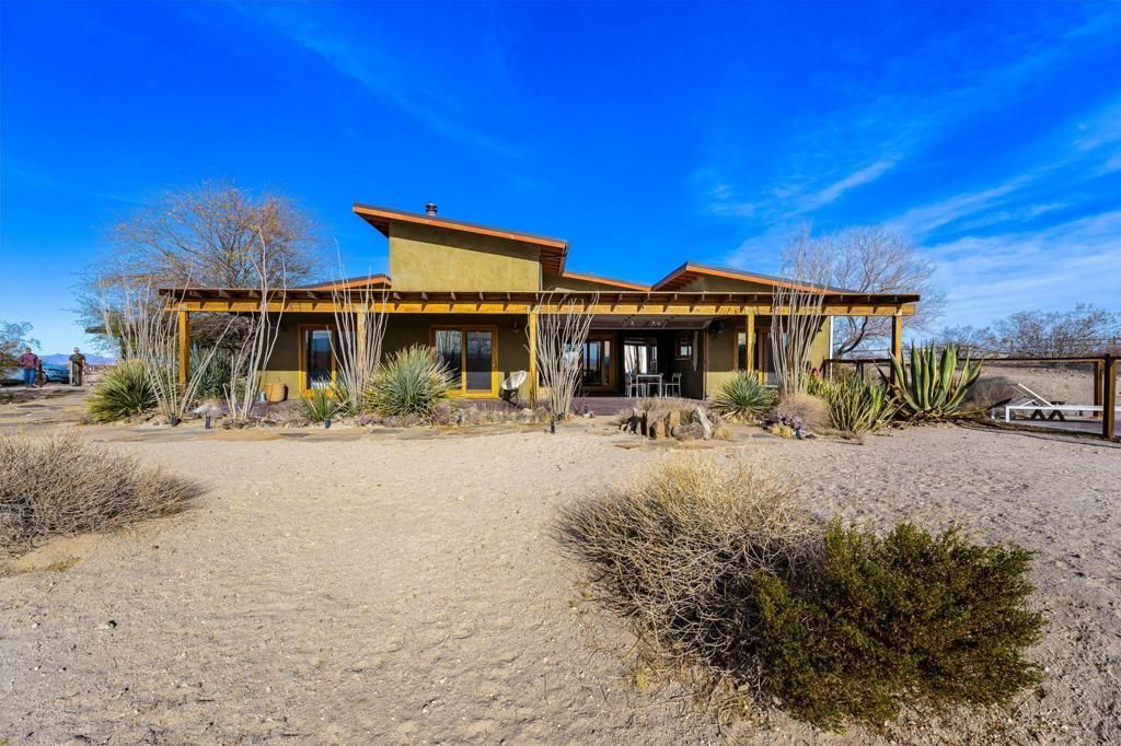 MLS #219124232DA image #0