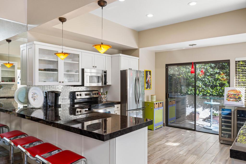 MLS #219124615DA image #0
