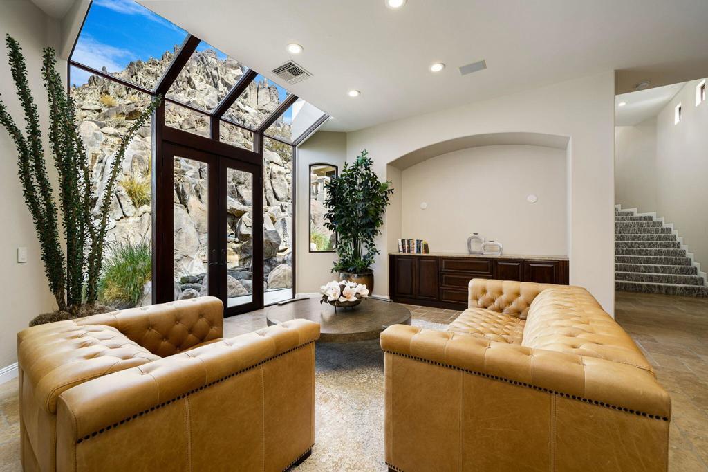 MLS #219124813DA image #0