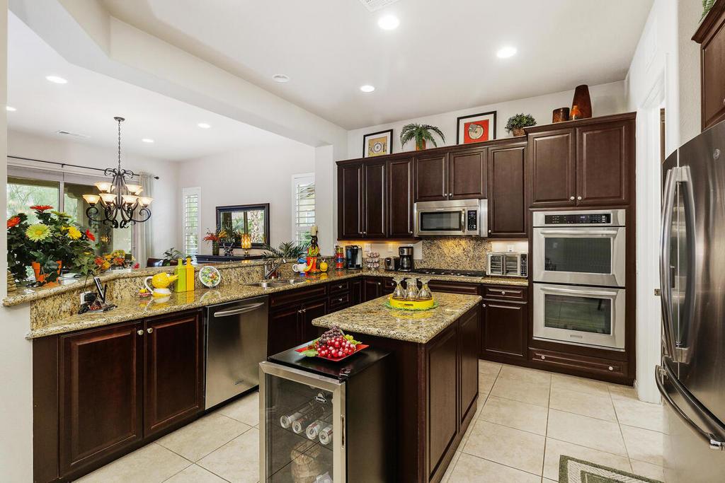 MLS #219124868DA image #0