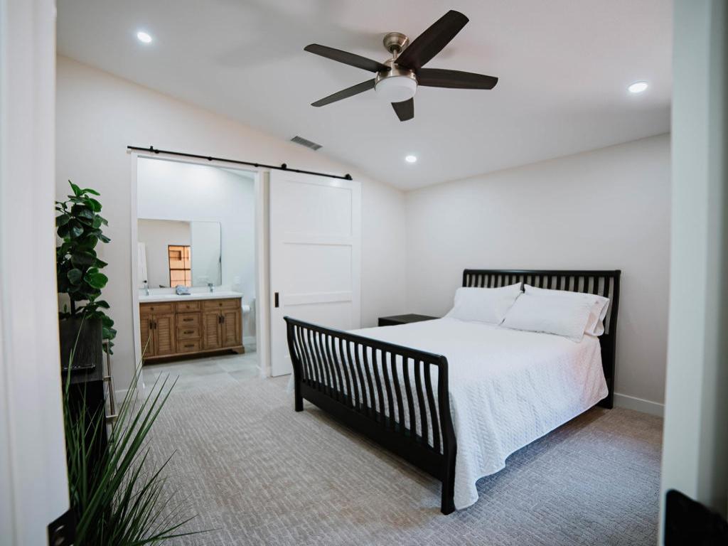 MLS #219124876DA image #0