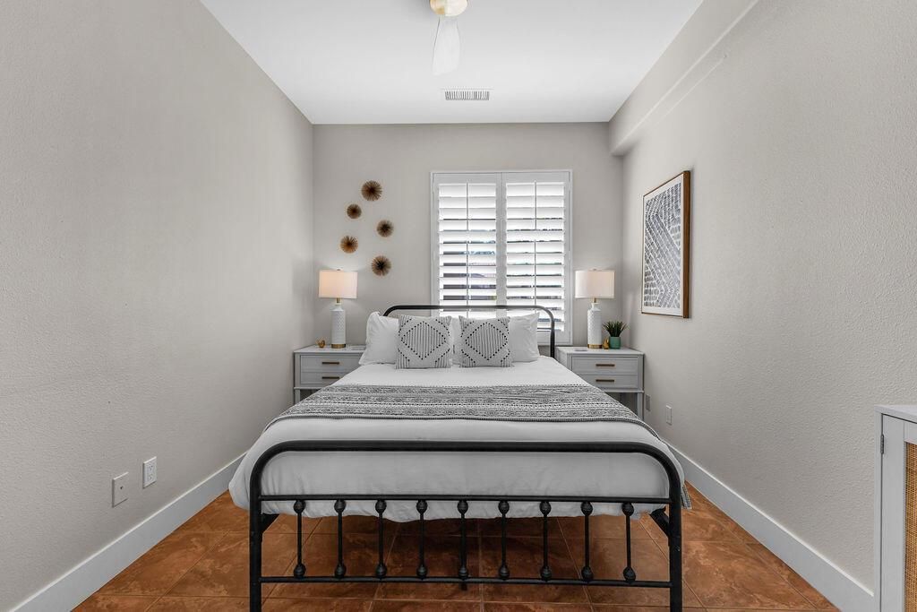 MLS #219124878DA image #0