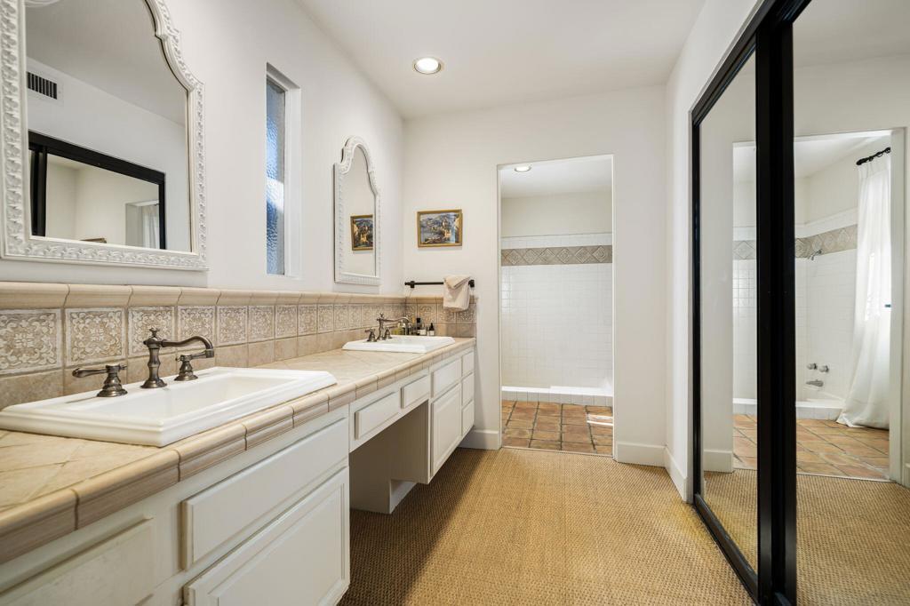 MLS #219125437DA image #0