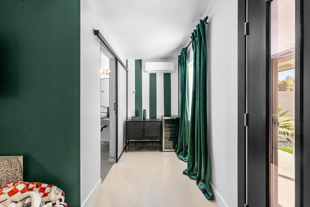 MLS #219125587DA image #0