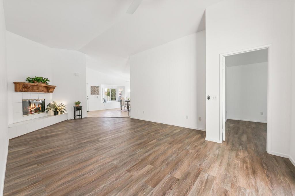MLS #219125913DA image #0