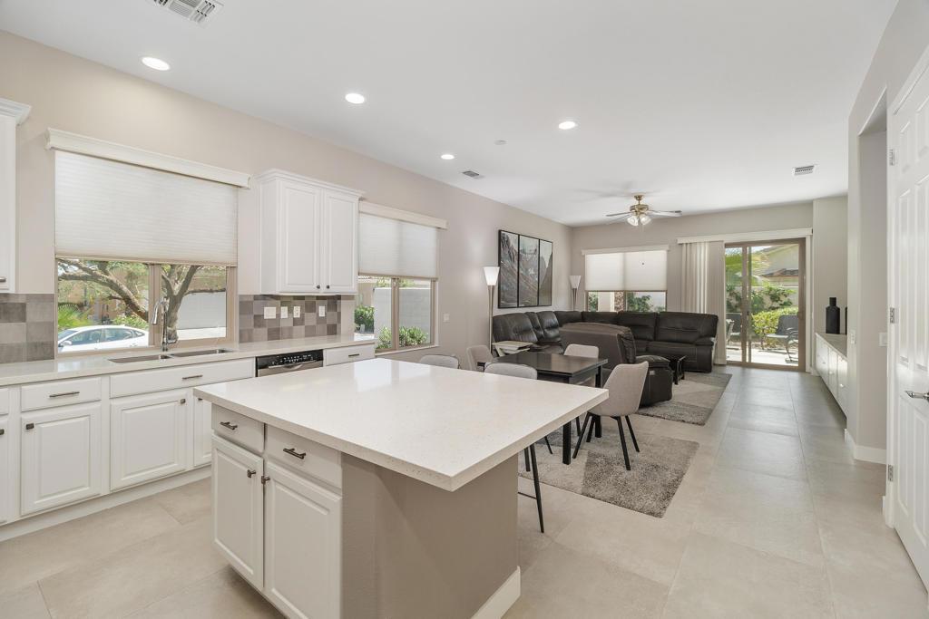 MLS #219125932DA image #0