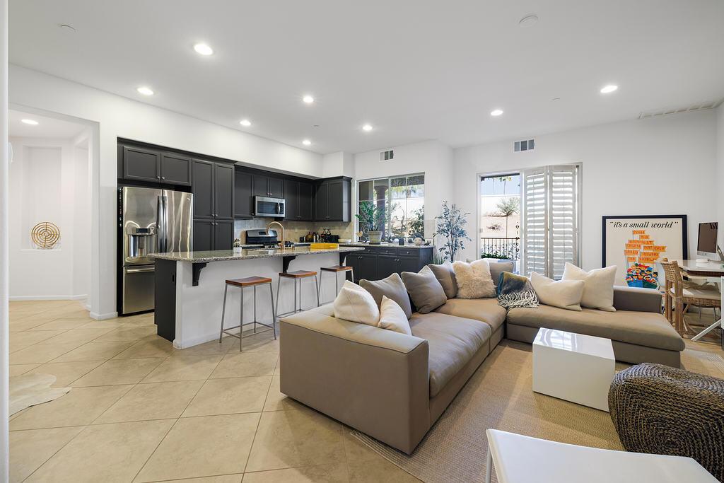 MLS #219126122DA image #0