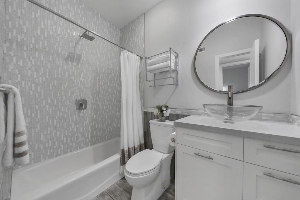 MLS #219126131DA image #0