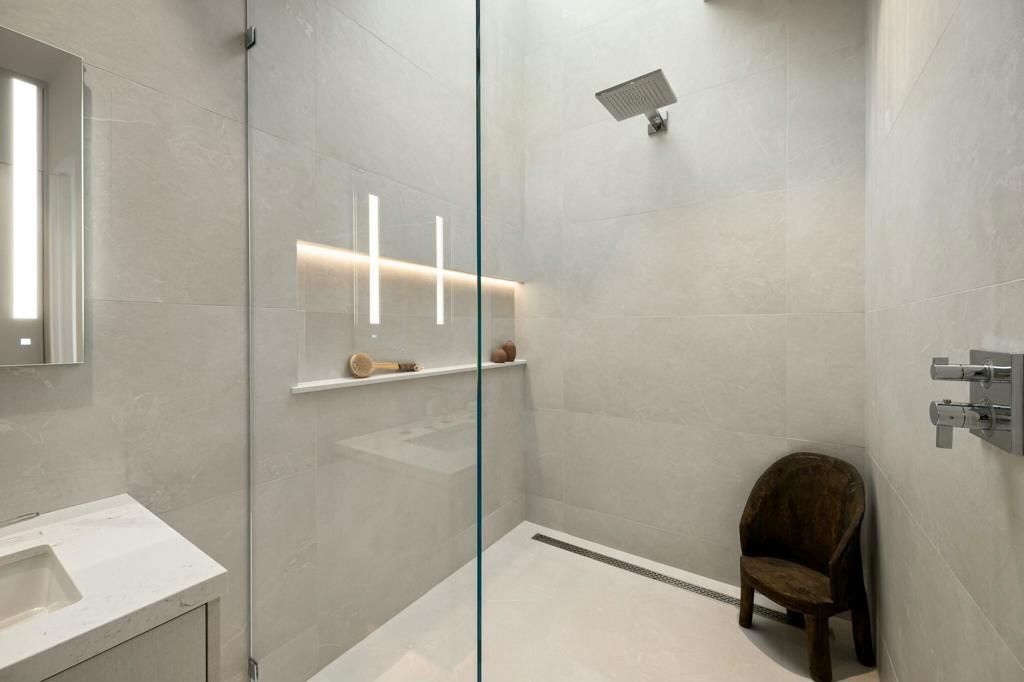 MLS #219126157PS image #0