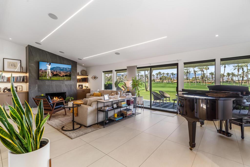 MLS #219126199DA image #0