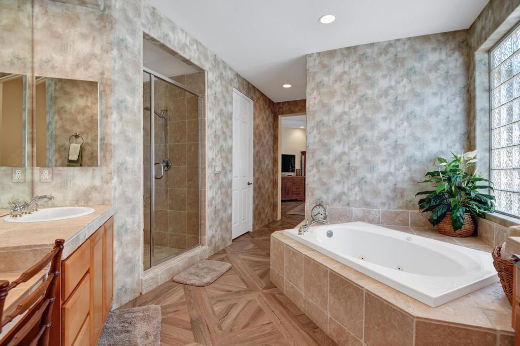 MLS #219126377PS image #0