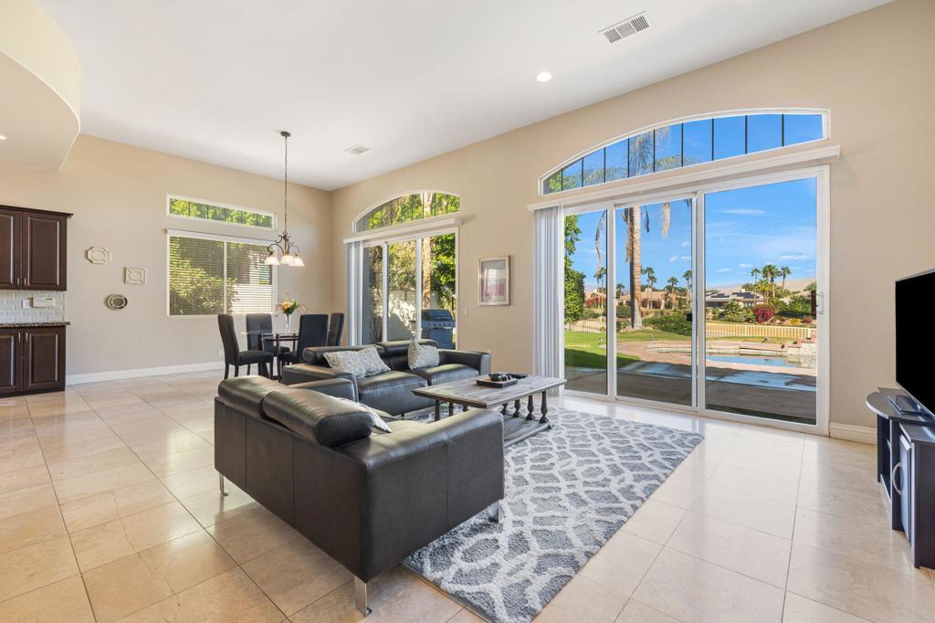 MLS #219126811DA image #0