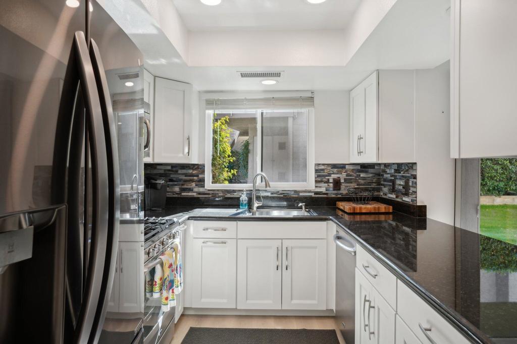 MLS #219126818PS image #0