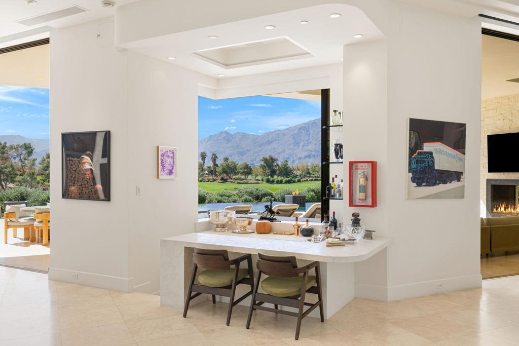 MLS #219126901DA image #0