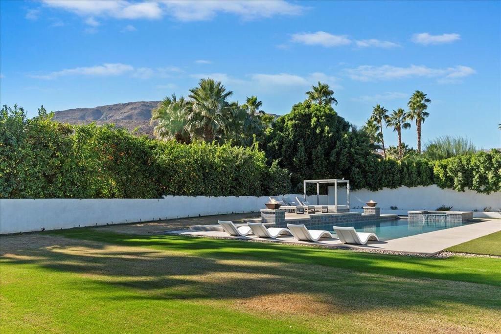 MLS #219126946DA image #0
