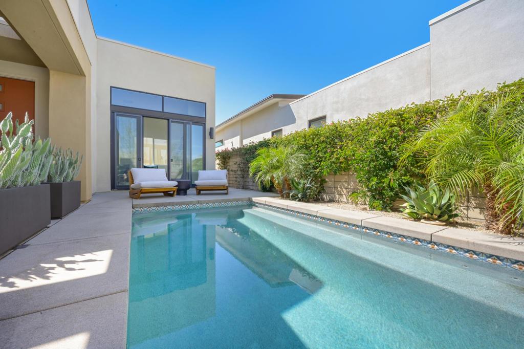 MLS #219127129DA image #0