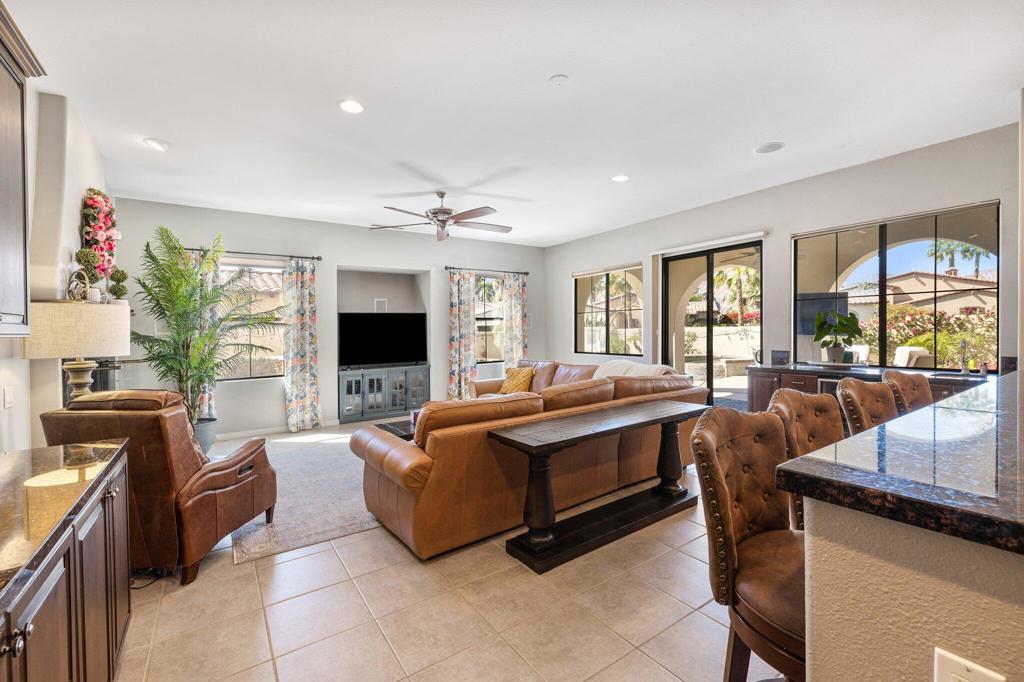 MLS #219127315DA image #0