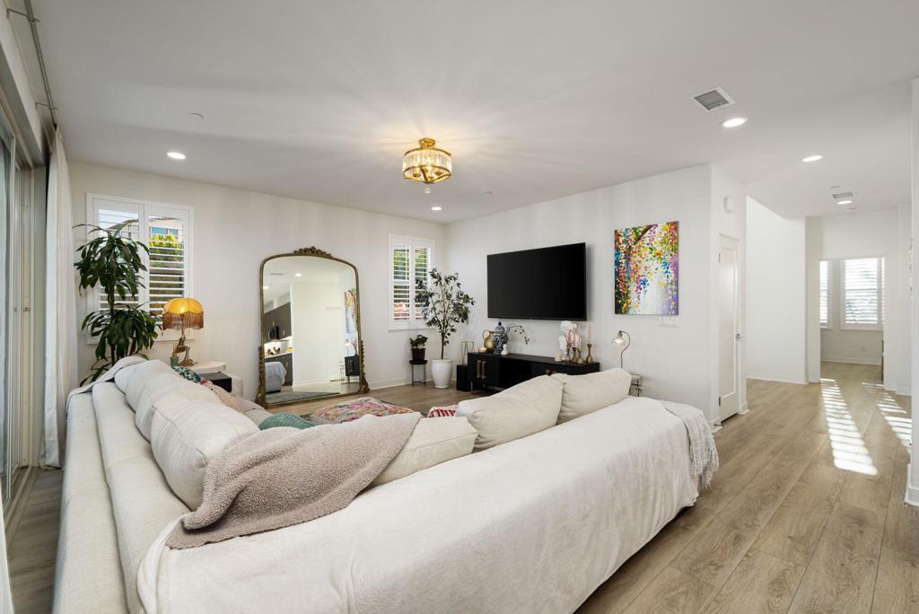MLS #219127319DA image #0